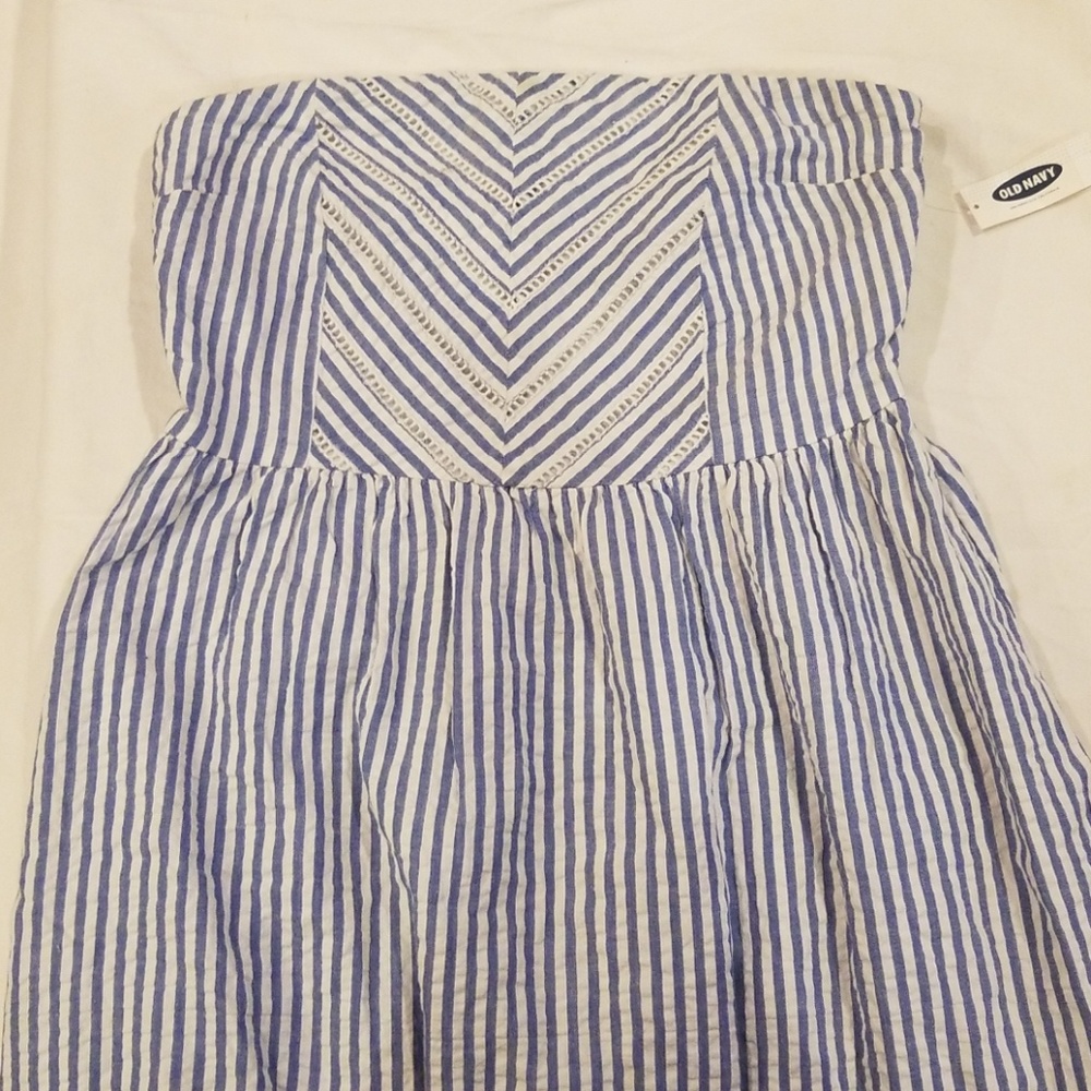 Strapless dress